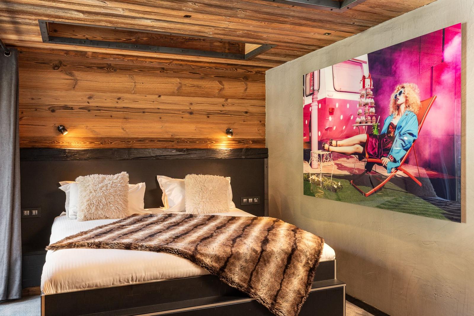 Chalet Hearth — photo 2
