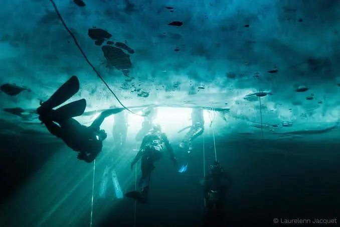Ice diving under the Lac des Confins, La Clusaz